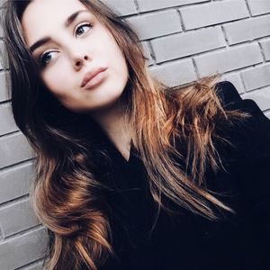 Meet your Posher, Anastasia